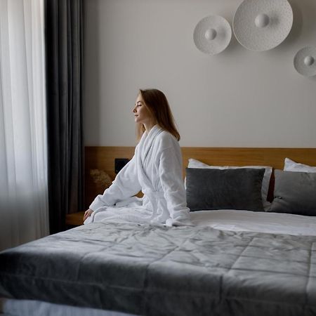 Once Apartments อิวาโน-ฟรานกิฟสเก ภายนอก รูปภาพ